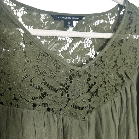 Zac & Rachel Green Embellished Tunic with Relaxed Fit - Picture 2 of 4